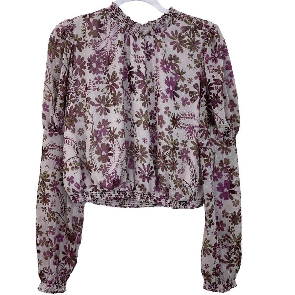 Free People Smocked Crop Shirt Sz XS Clarissa Grey Lilac Purple Floral Boho